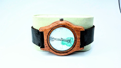 Reloj De Madera Acuarela Guitarra