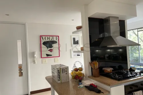 Apartamento En Arriendo/venta En Los Rosales. Cod V1957
