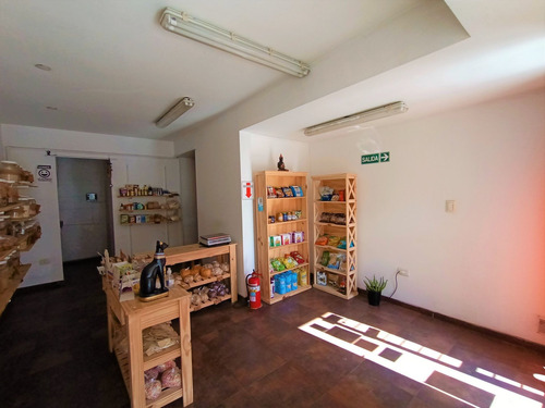Imagen 4 de 12 de Venta De Local Comercial, Muy Buena Ubicación
