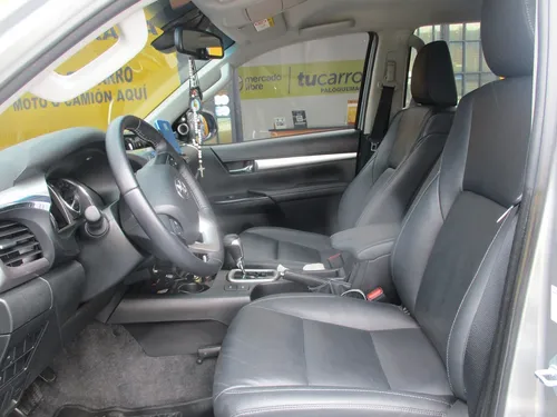 Toyota Hilux Srx 4x4 2800cc At Aa