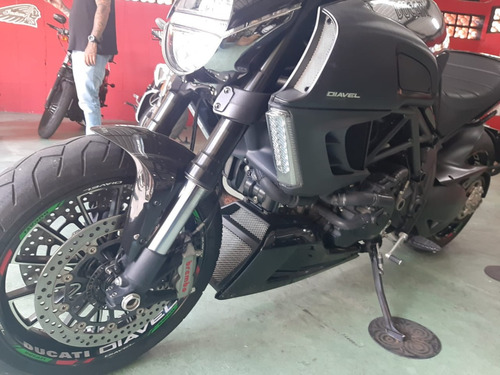 Imagem 8 de 15 de Ducati Diavel Cromo 2013