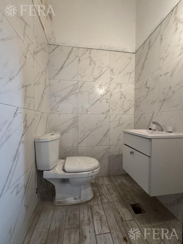 Venta Casa 4 Ambientes Con Galpón En Llavallol
