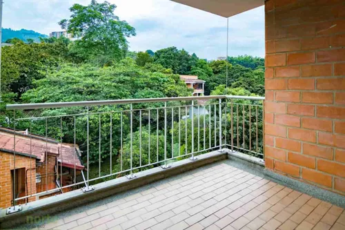 Apartamento En Venta En San Sebastian Envigado. Cod V13350