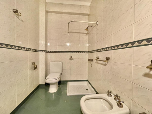 Imagen 24 de 30 de Ph En Venta | Planta Baja Con Jardín Y Cochera | Beccar | San Isidro