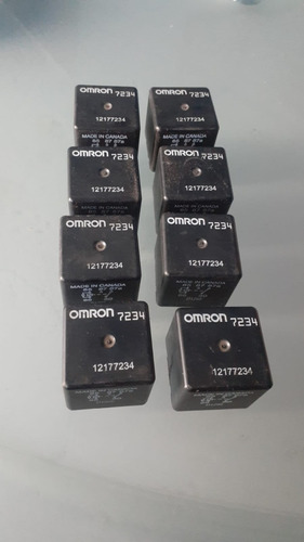 Relay Omron Original 5 Patas Kit Con 8 Piezas (cuadrados)