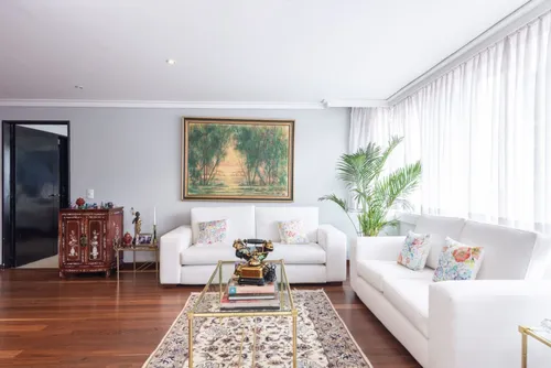 Apartamento En Venta En El Chicó. Cod V4027