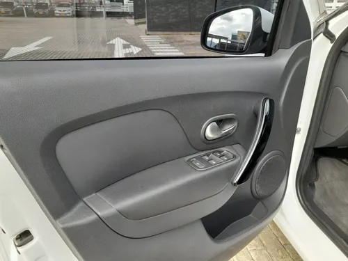 Renault Logan 1.6 Intens Aut