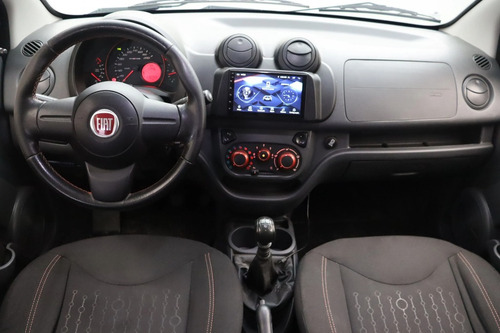 Fiat Uno Sporting 1.4 8V (Flex) 4p