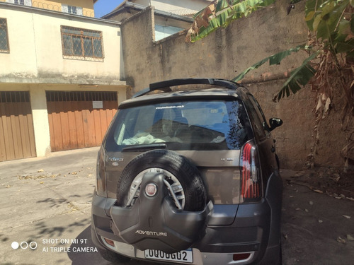 Imagem 4 de 9 de Fiat Ideia Aventure Duallogic 2014