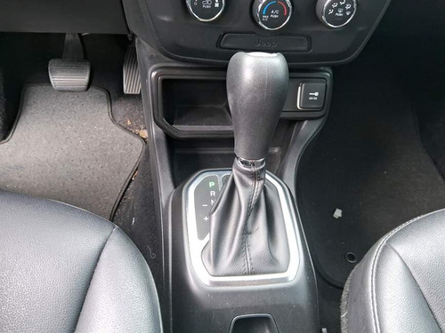 Jeep Renegade 1.8 16V FLEX 4P AUTOMÁTICO