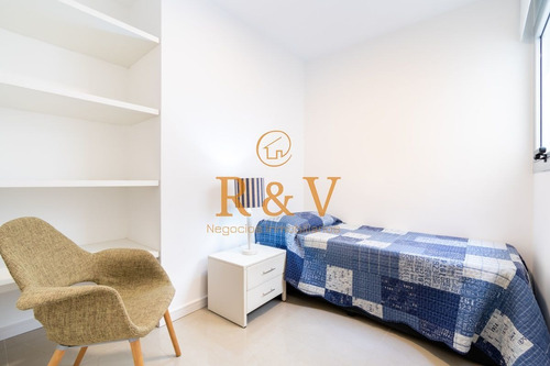 Imagen 6 de 28 de Apartamento De Tres Dormitorios En Suite En Alquiler Con Vista El Mar En Primera Lãnea Playa Brava