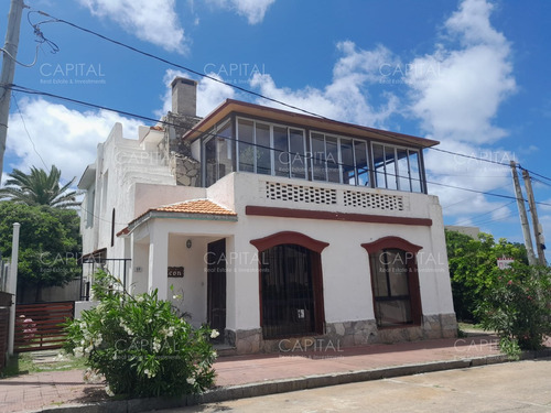Casa A La Venta En El Corazon De Zona Faro, Punta Del Este 