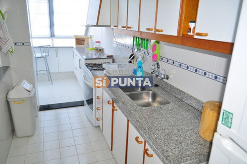 Imagen 5 de 24 de Apartamento En Alquiler - Brava