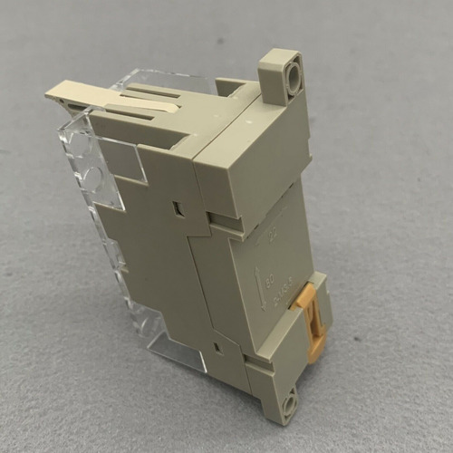 New Omron P7sa-14f-nd Dc24 Relay Sockets 6p Din Mount Fr Ccg