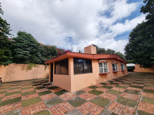 Terreno Con 2 Casas Y Árboles Frutales Lomas De La Era