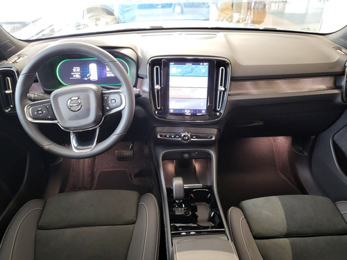 Volvo XC40 P8 RECHARGE TWIN ELECTRIC ULTIMATE AWD