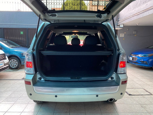 Imagen 13 de 14 de Mercury Mariner Premier 4x2 2010