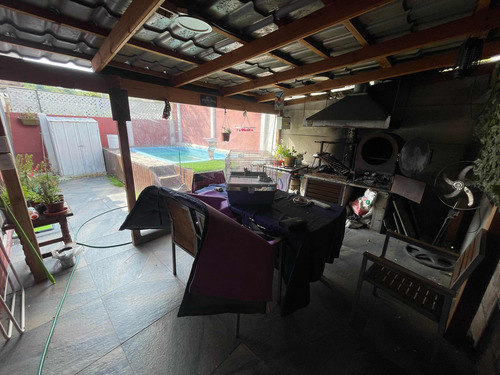 Propiedad En Sector Residencial De El Sol En Quilpué