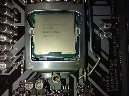 Imagem 6 de 7 de Processador Intel Core I9 9900k Com Gráfica Integrada