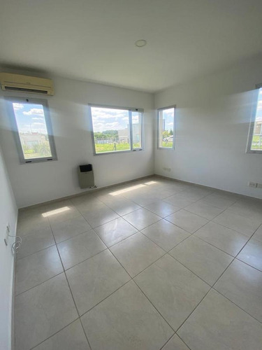Imagen 5 de 12 de Hermosa Casa