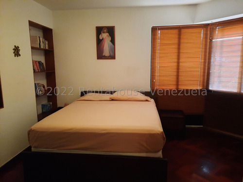Apartamento En Venta En Las Palmas Mls #23-26184