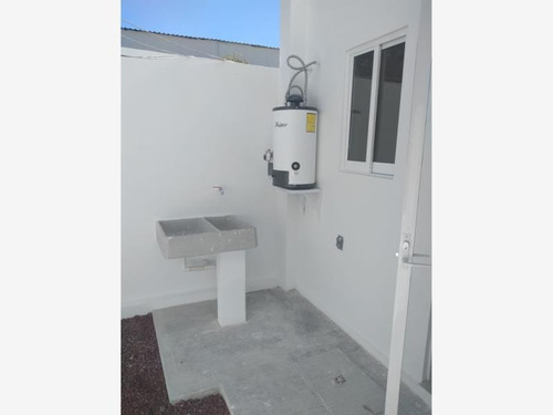 Imagen 8 de 11 de Casa Sola En Venta Arboledas De Santa Matilde