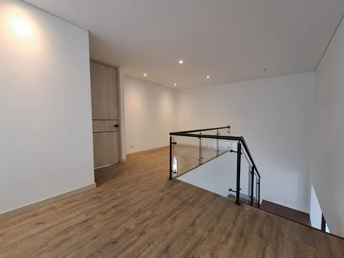 Apartamento En Venta En Benedictinos, La Abadia. Cod V16453