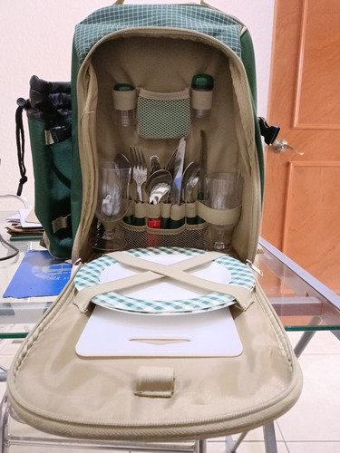 Mochila Ozark Trail Con Equipo Para Dia De Campo Verde Liso (Usado)
