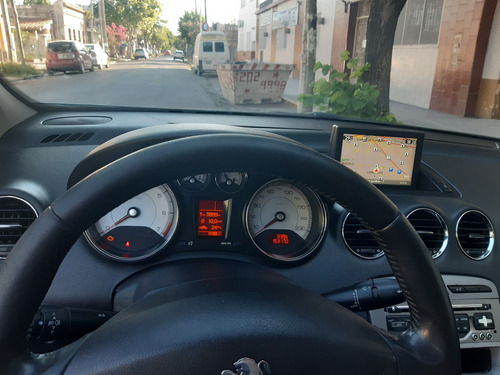 Peugeot 408 2.0 Allure Plus 143cv