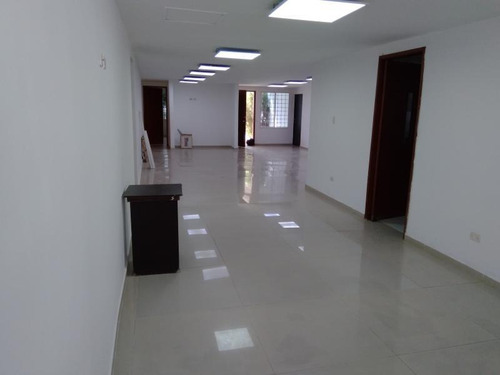 Imagen 5 de 17 de Casa En Arriendo En Barranquilla El Poblado