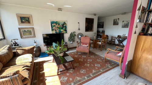 Imagen 6 de 18 de Amplio Jardín Interior
