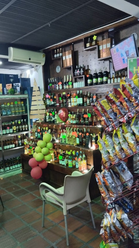 Se Vende Excelente Fondo De Comercio Maracay