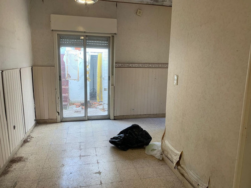 Imagen 5 de 8 de Venta- Casa Con Destino Comercial