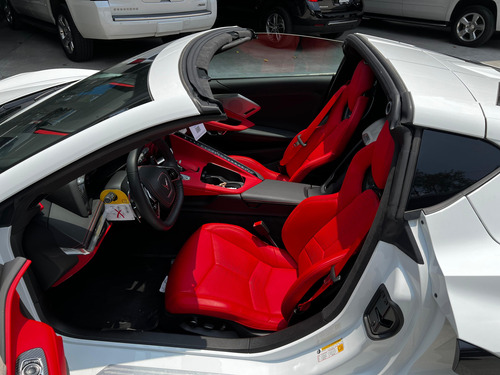 Chevrolet Corvette 6.2 V8 Coupe Stingray Z51 Perfeomance Pack At