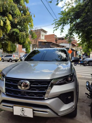 Toyota Fortuner 2.4 Srv Diesel 2022