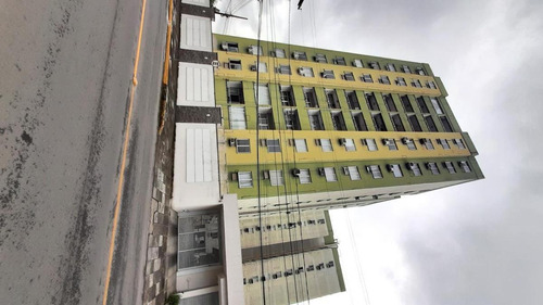 Imagem 11 de 15 de Apartamento - Padrão, Para Venda Em Joinville/sc - V606