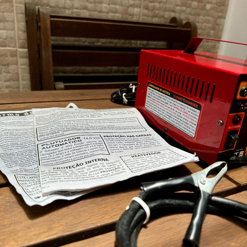 Carregador De Baterias Automotivo 12 V 10 Amp C/ Reativador (Usado)