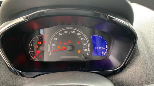 Renault Kwid KWID OUTSIDER MT 1000CC 12V 4AB ABS