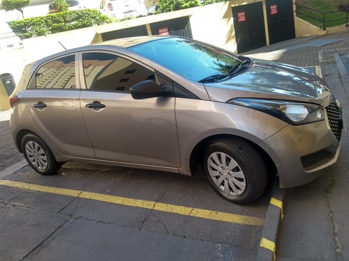 Imagem 3 de 10 de Hyundai Hb20 2019 1.0 Unique Flex 5p