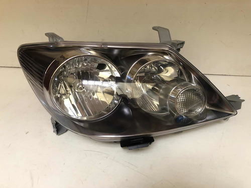 Faro Derecho Toyota Fortuner 06-08 Generico Con Detalle