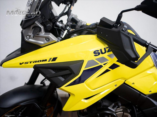 Suzuki V-strom 1050xt Abs