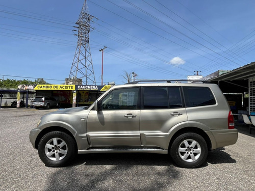 Mitsubishi Montero