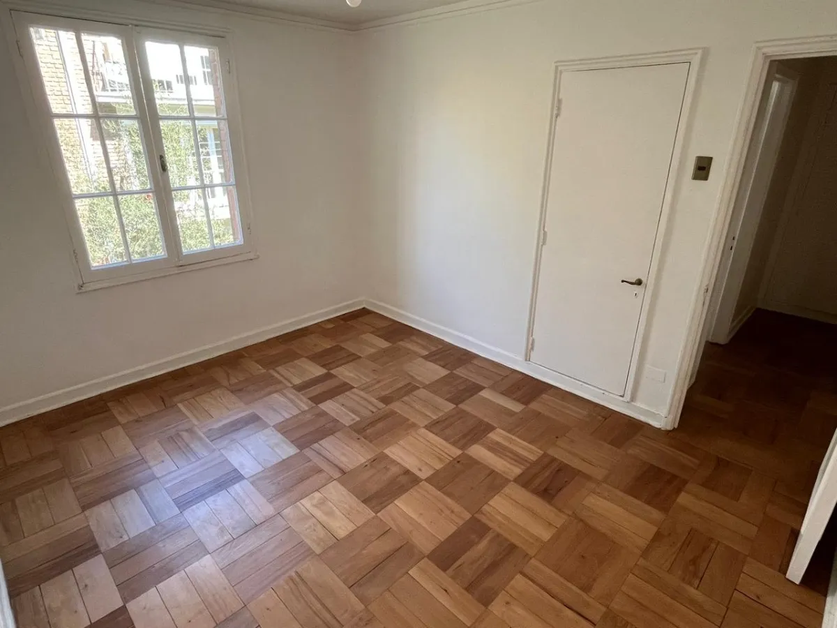 Imagen 5 de 12 de Maravilloso Dept. En Hermoso Y Clásico Edificio, Vende Dueño
