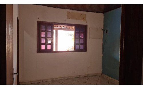 Imagem 7 de 30 de Proximo Da Praça / Casa Espaçosa/ Otimo Preço. - 24813
