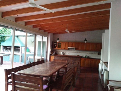 Imagen 24 de 27 de Venta- Excelente Casa - 8 E/ 41 Y 42 - Lote 10x60! La Plata