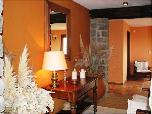 Imagen 7 de 30 de Casa De 4 Dormitorios Con Parrillero En Venta Y Venta Temporal Punta Ballena