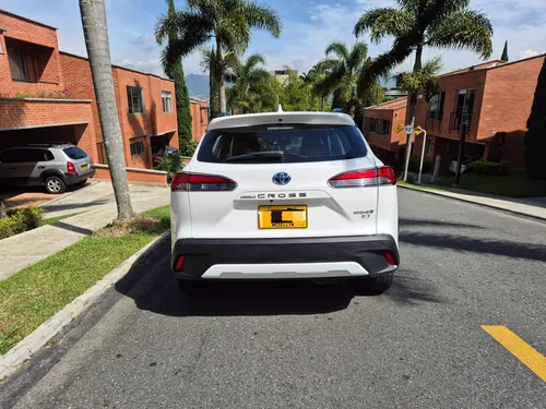 Toyota Corolla Cross Xei Hibrida