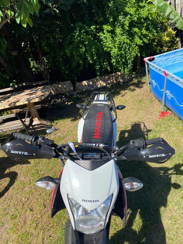 Imagen 14 de 17 de Honda Xr 150l Cross Enduro