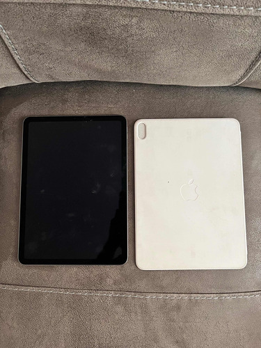 iPad Air 4