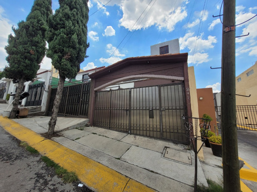 Casa En Venta Paseo De Las Palomas